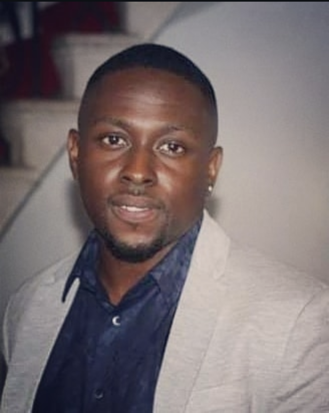 Louis Acquah Professional